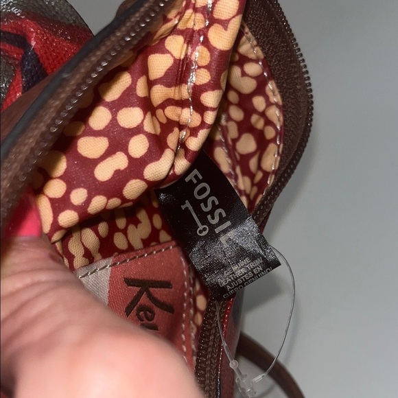 Fossil Floral Pattern Wristlet - Brown and Red - Picture 10 of 15